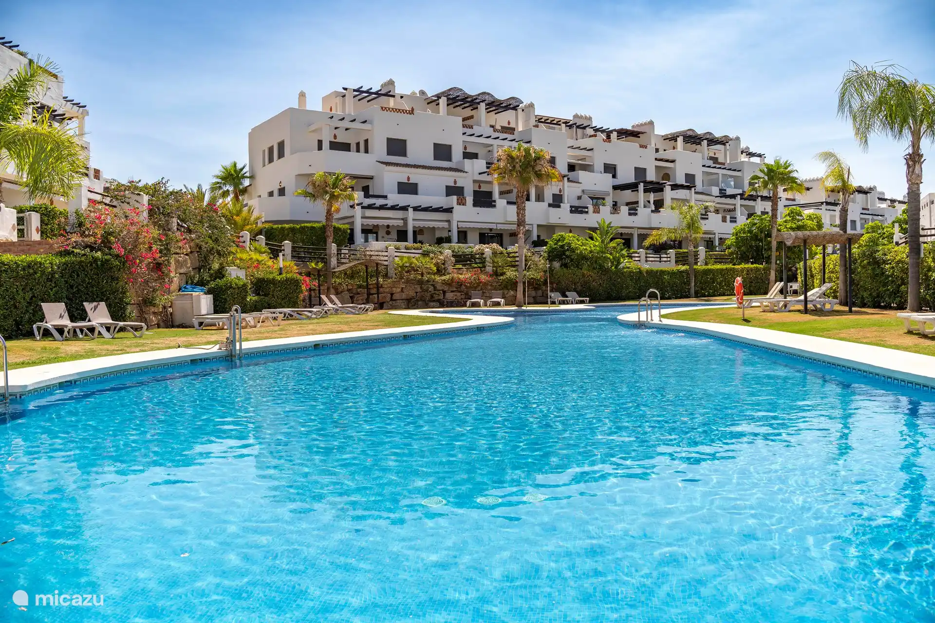 appartement in Spanien, Costa del Sol, Estepona – Golfen bei Sonnenuntergang