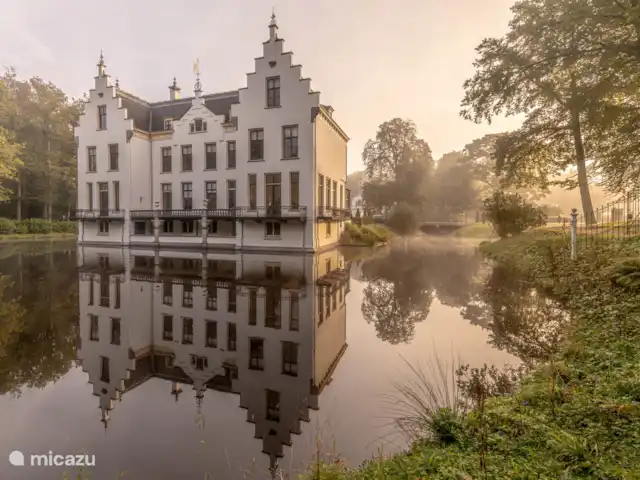 Kukeluusje Ermelo | Pays-Bas, Gueldre, Ermelo - maison de vacances Château de Staverden ; Vous pouvez vous y rendre en un rien de temps à vélo. Magnifique itinéraire pour faire du vélo et autour de ce château se trouve un beau jardin. Vous pourrez également y déguster un délicieux déjeuner et des boissons