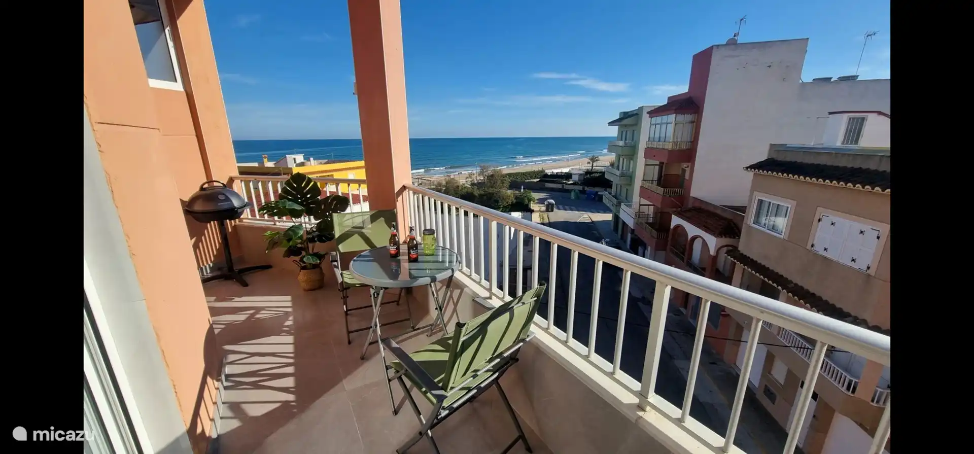 Naturisme, Espagne, Valence, Valence (ville), appartement Primadonna Suites Beach