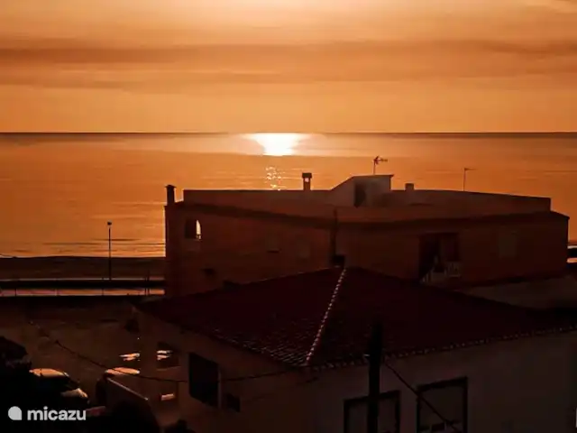 apartamento en España, Valencia, Valencia, España – Primadonna Suites Beach Vista desde el balcon