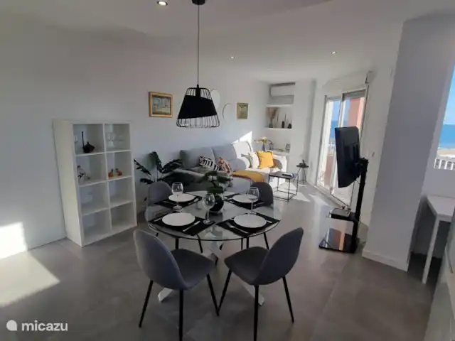apartamento en España, Valencia, Valencia, España – Primadonna Suites Beach Salón comedor