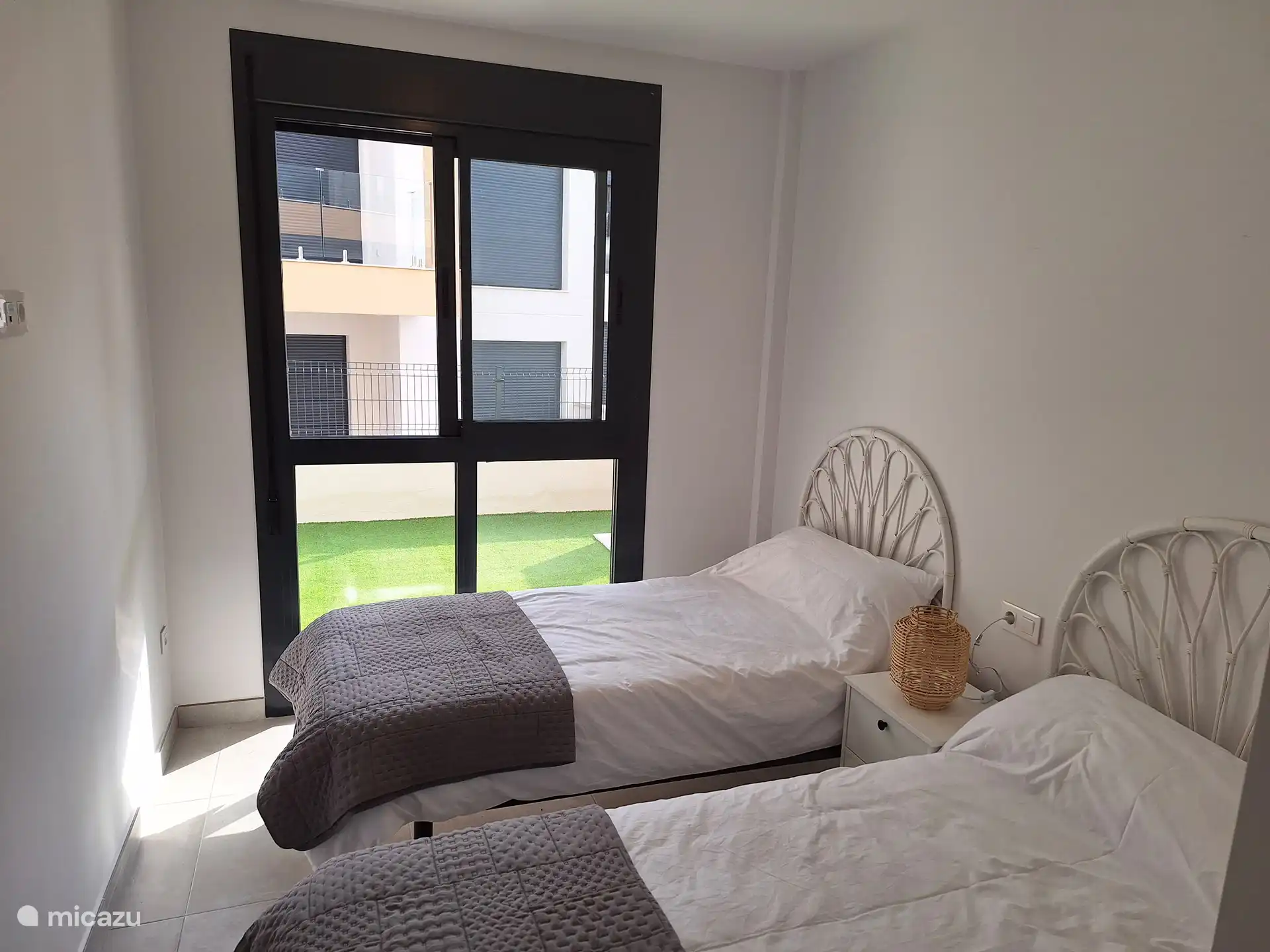 Habitación con dos camas individuales