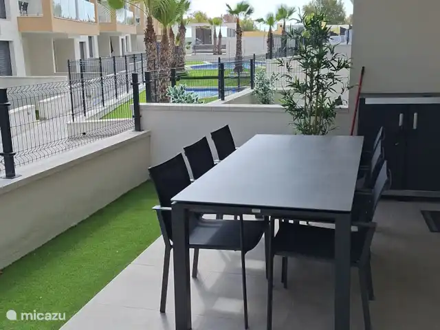Casa del Sol Villamartin huren in Spanje, Costa Blanca, Villamartin - appartement Overdekt terras met uitzicht op zwembad