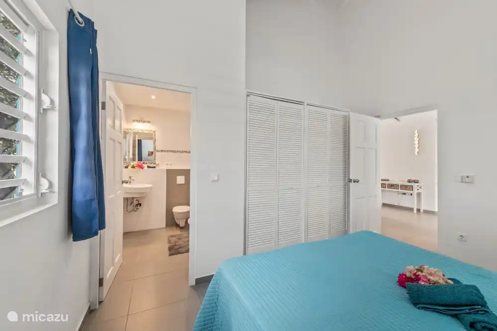 Dormitorio 2 con baño en suite