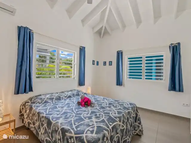 Villa Flamingo con piscina privada en Curazao, Bandabou (oeste), Fontein - villa Dormitorio 1