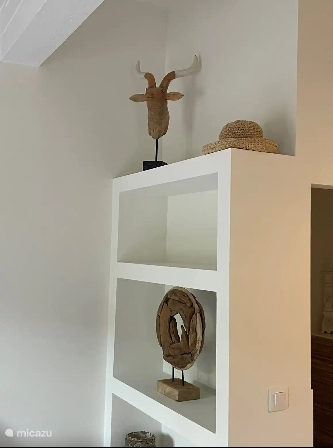 Bohemian gestijlde kasten in de master bedroom