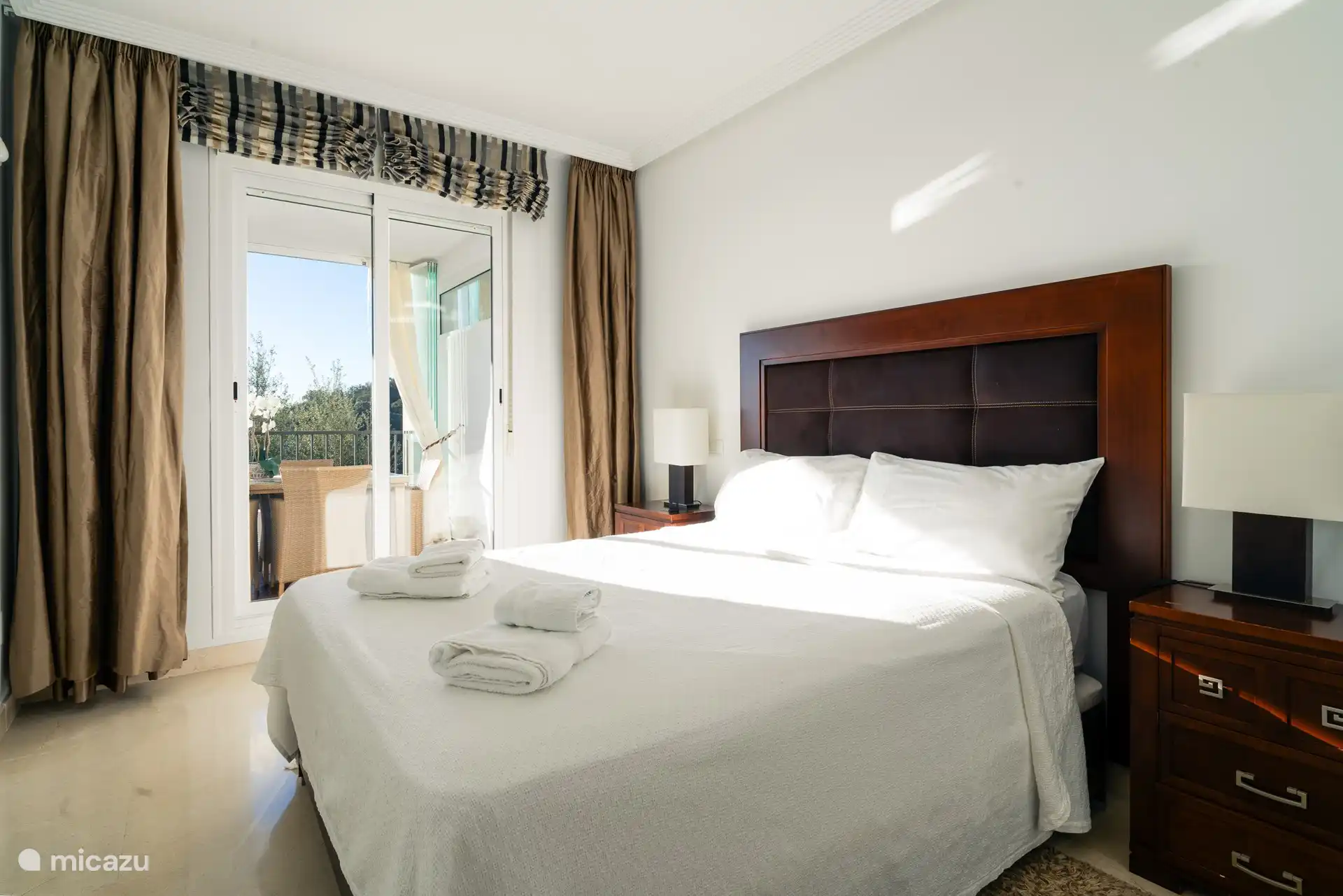 El Bosque de la Mairena in Spanien, Andalusien, Ojén - Appartement