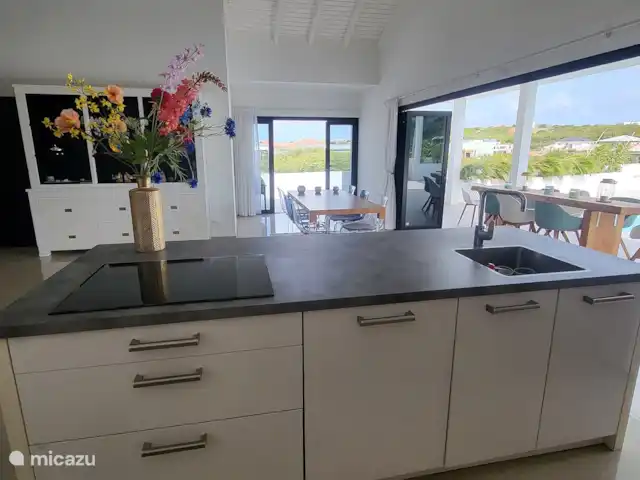 Villa Veertje  en Curazao, Bandabou (oeste), Grote Berg - casa vacacional Vista desde la isla de la cocina