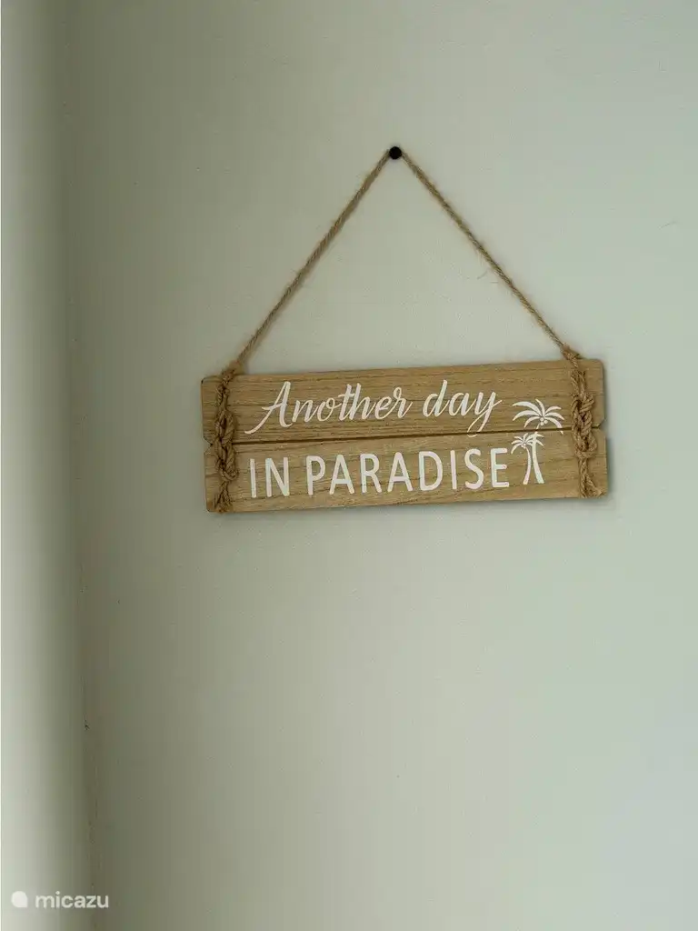 Une autre journée au paradis
