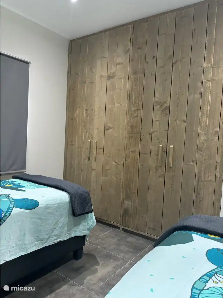 Armoire encastrée chambre 2