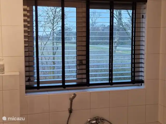 Lot 17 | Pays-Bas, Hollande du Nord, Anna Paulowna - maison de vacances salle de bain au rez-de-chaussée