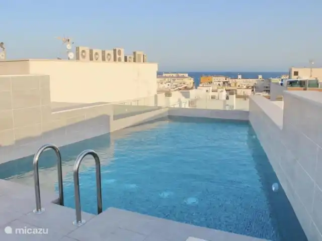 2 Appartement Aqua Beach torrevieja | Espagne, Costa Blanca, Torrevieja - appartement Piscine commune sur le toit-terrasse du complexe