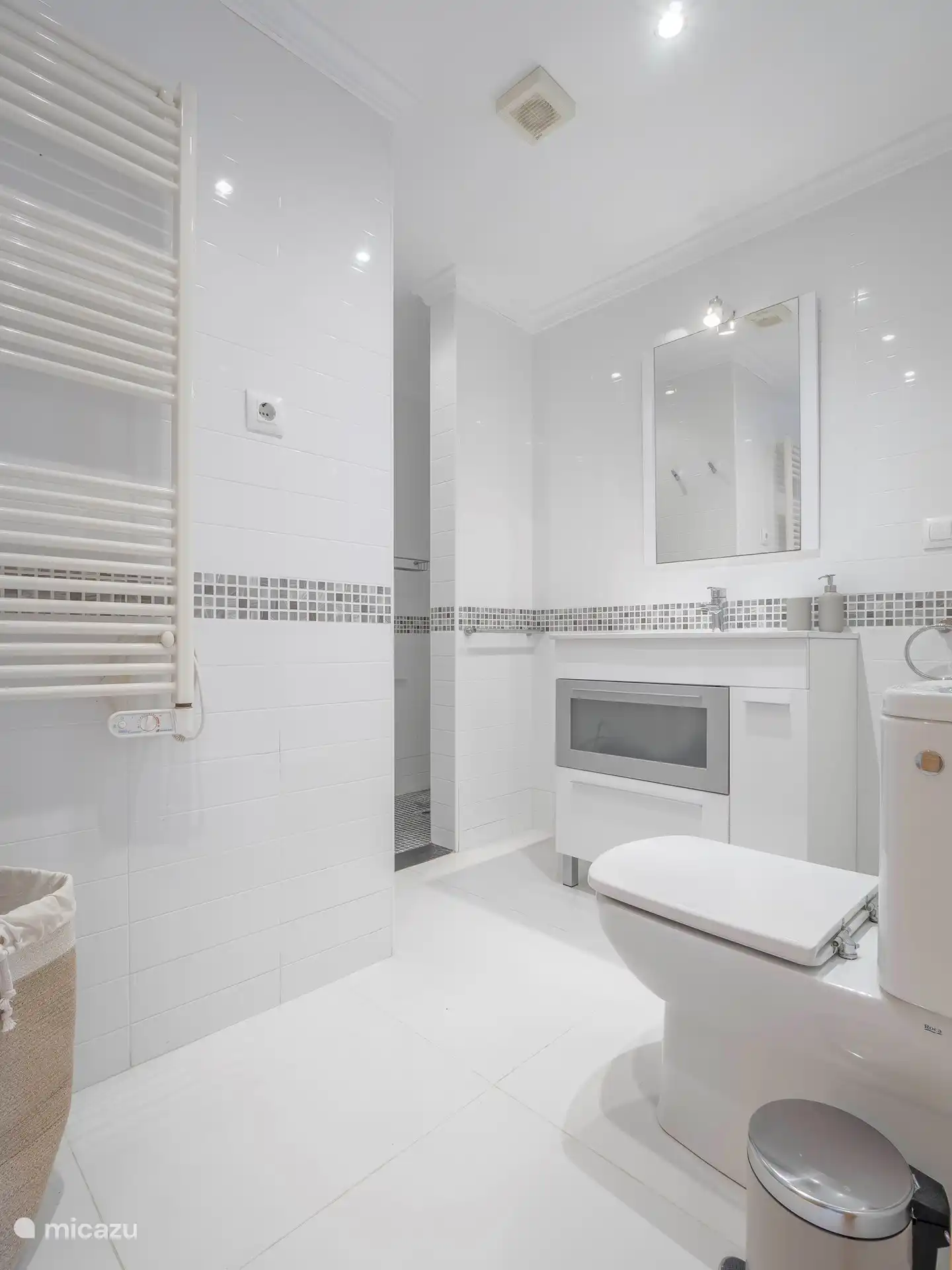 Salle de bain 3 en bas