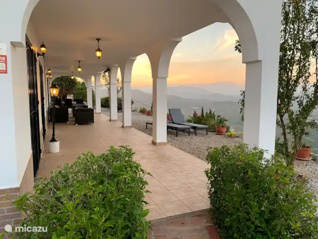 Casa Anhelando con piscina climatizada en España, Andalucía, Iznate - casa vacacional Casa Anhelando con piscina climatizada en España, Andalucía, Iznate - casa vacacional