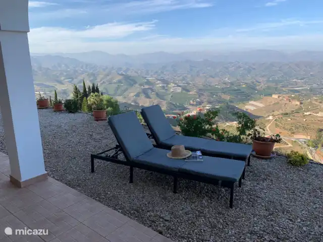 Casa Anhelando con piscina climatizada en España, Andalucía, Iznate - casa vacacional