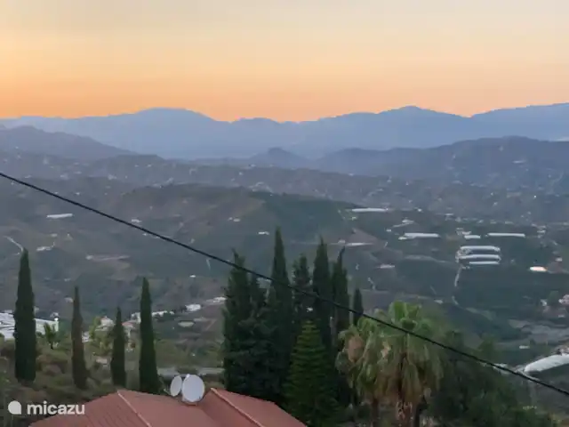 Casa Anhelando con piscina climatizada en España, Andalucía, Iznate - casa vacacional
