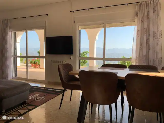 Casa Anhelando con piscina climatizada en España, Andalucía, Iznate - casa vacacional