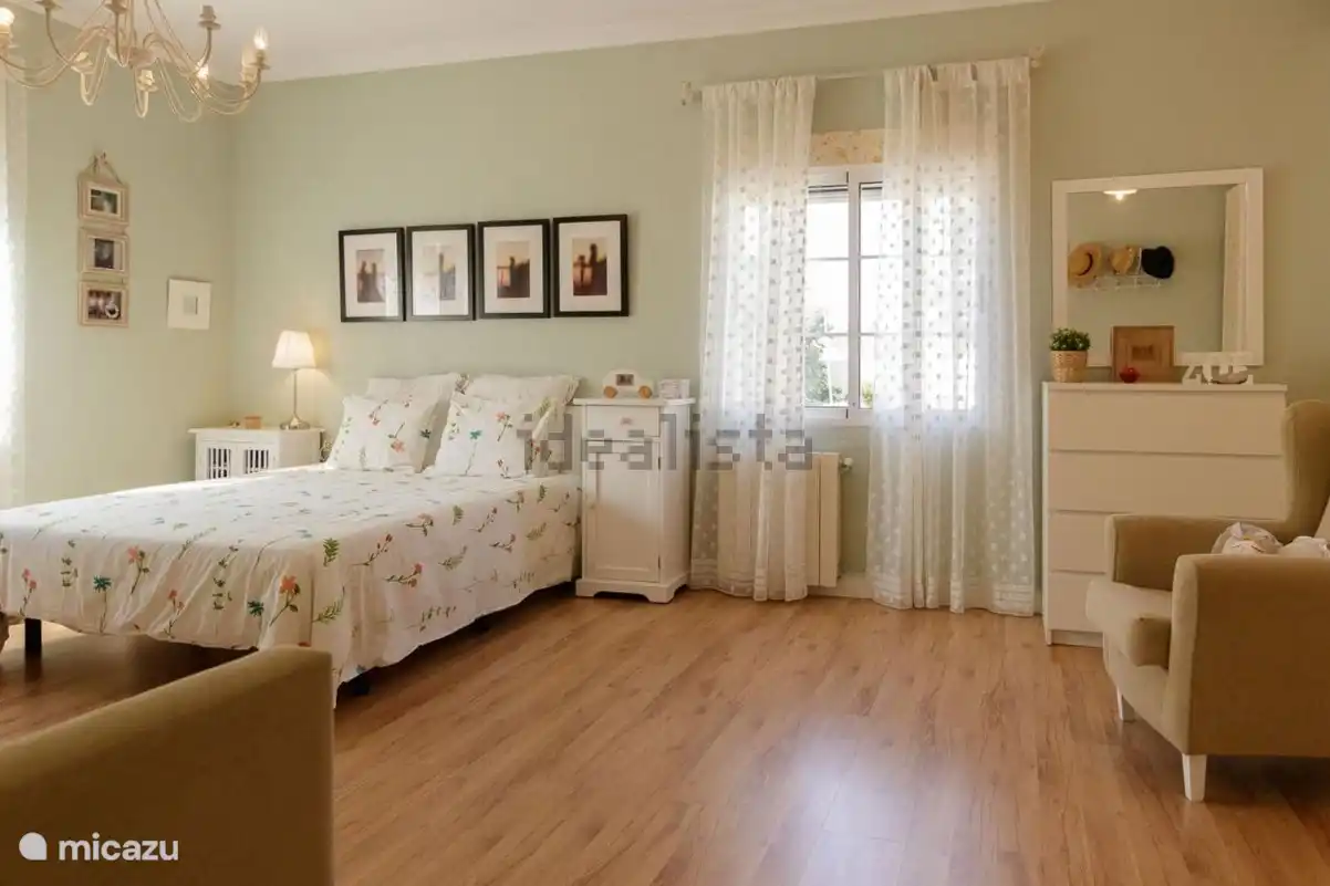 Schlafzimmer 1 (Erdgeschoss)