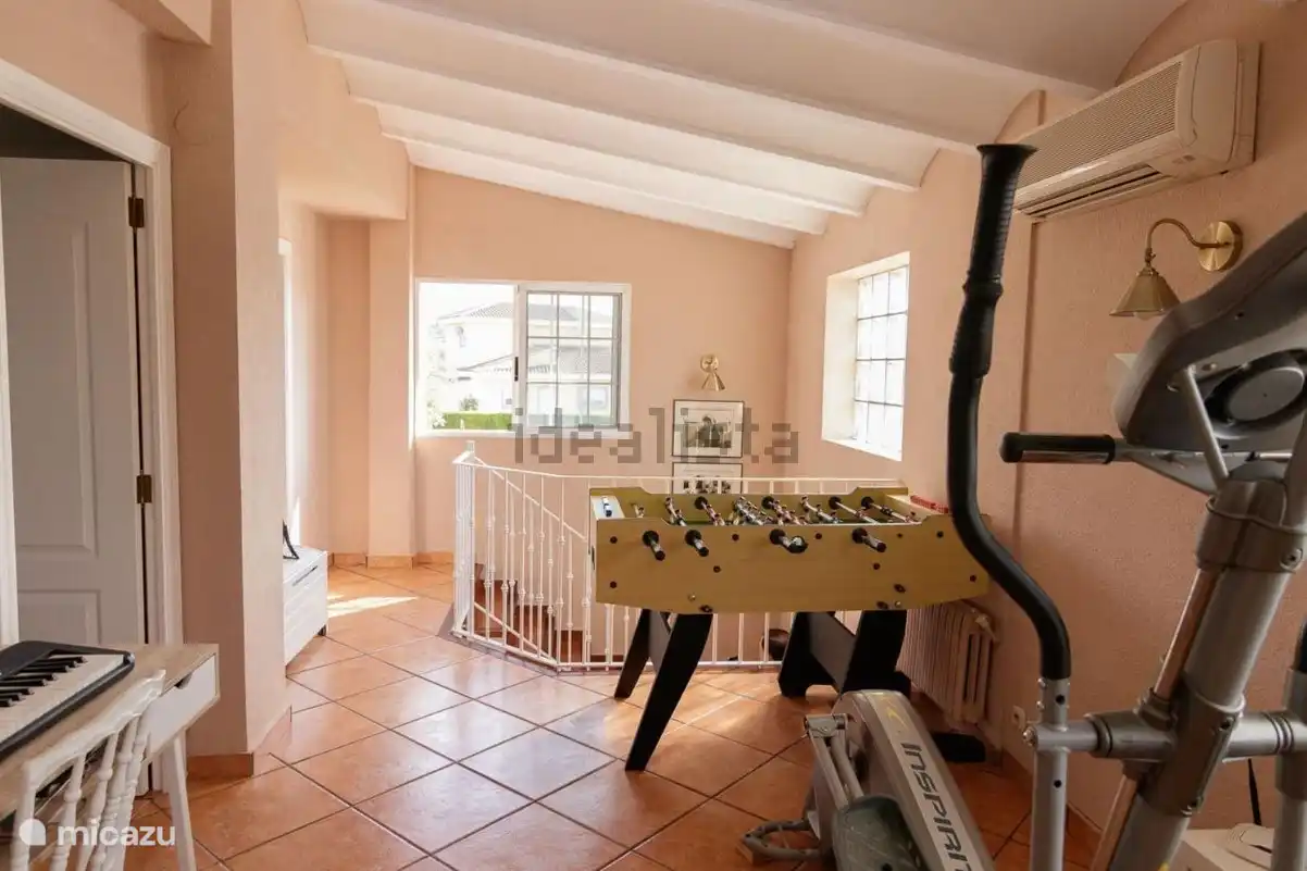 Treppenabsatz (erster Stock)