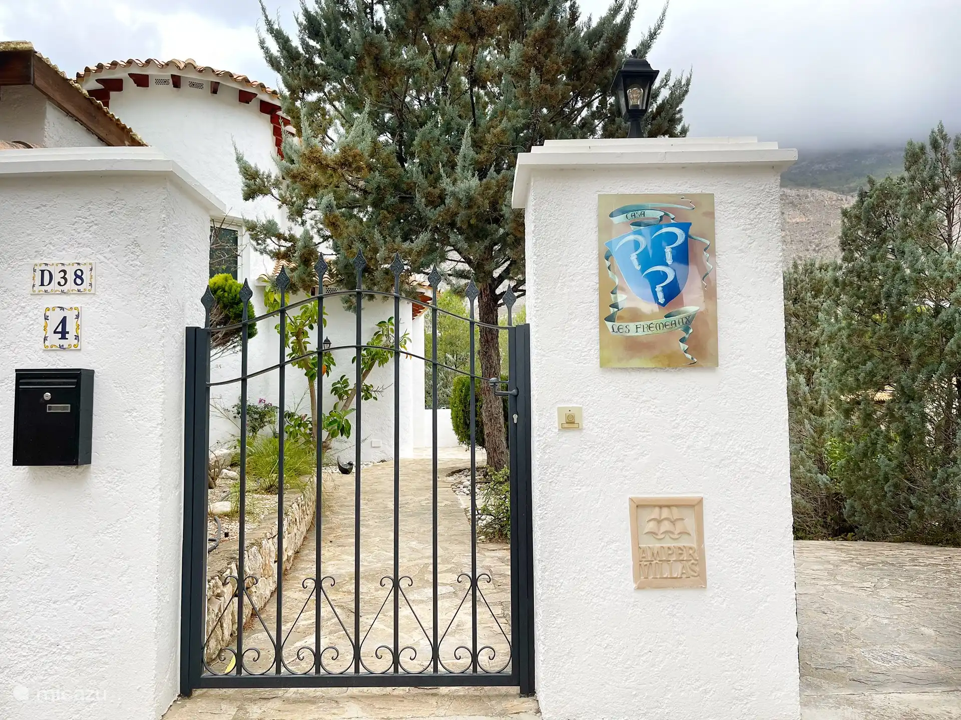 Allée menant à l’appartement