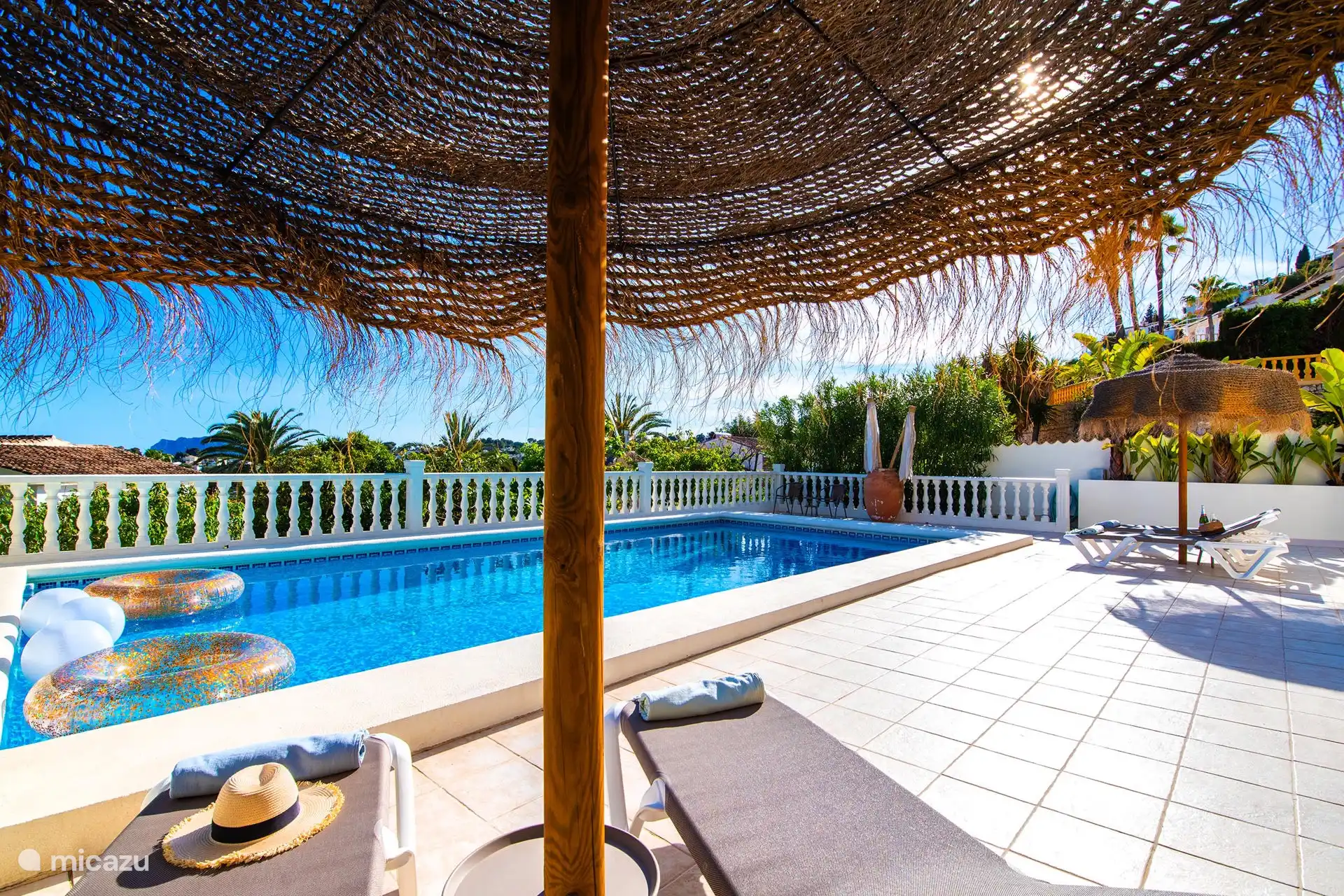 bali style umbrellas