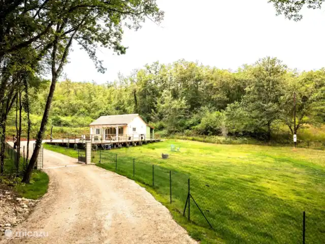 Leobachelle huren in Frankrijk, Dordogne, La Bachellerie - vakantiehuis De tuin
