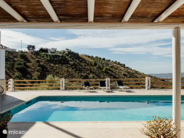 Casa Olivia huren in Spanje, Andalusië, Canillas de Aceituno - finca Casa Olivia - Swimming pool & terrace