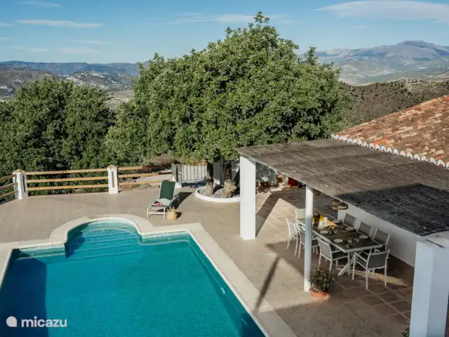 Casa Olivia huren in Spanje, Andalusië, Canillas de Aceituno - finca Casa Olivia - Swimming pool & terrace