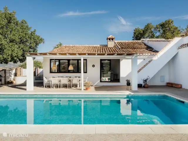 Casa Olivia huren in Spanje, Andalusië, Canillas de Aceituno - finca Casa Olivia - swimmimg pool & terrace
