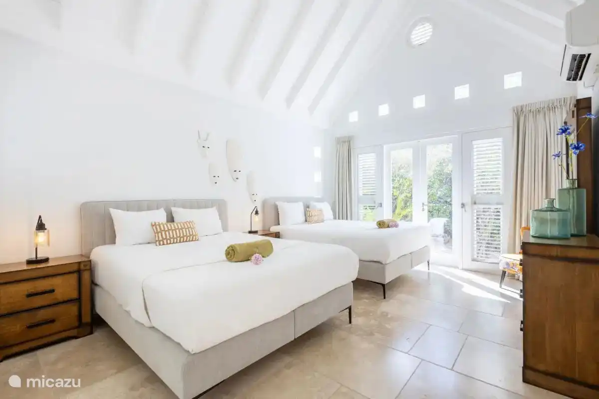 Chambre 2 avec deux lits de 1,80 x 2,00 m 