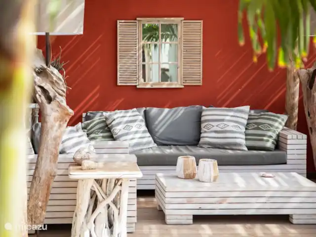 Villa Rayo de Sol en Curazao, Banda Arriba (este), Mambo Beach - villa Zona de estar en el jardín junto a la piscina