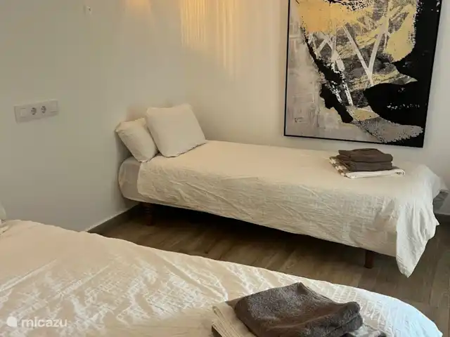 Casa Grande Familia huren in Spanje, Costa Blanca, Benissa - vakantiehuis de derde slaapkamer op de onderste woonlaag, dit zijn 2 seperate éénpersoonsbedden