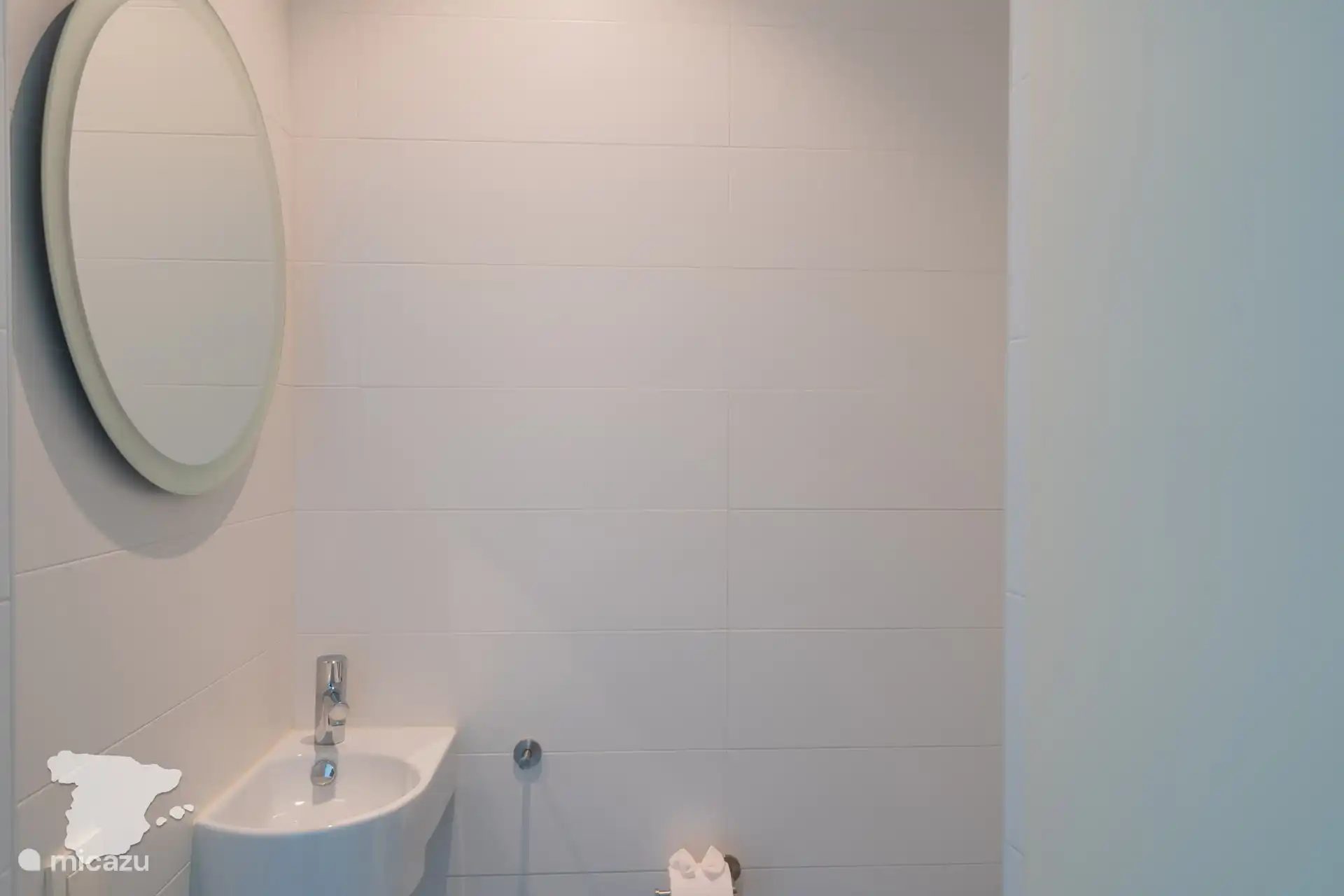 Guest toilet outside