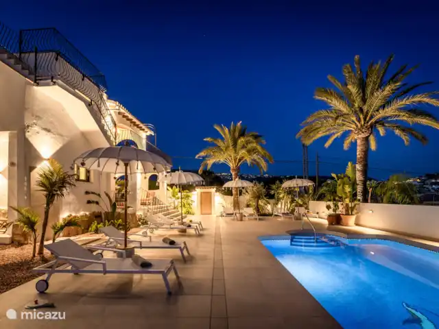 Villa Mi Novio con vista al mar  en España, Costa Blanca, Moraira - villa Villa Mi Novio por la noche