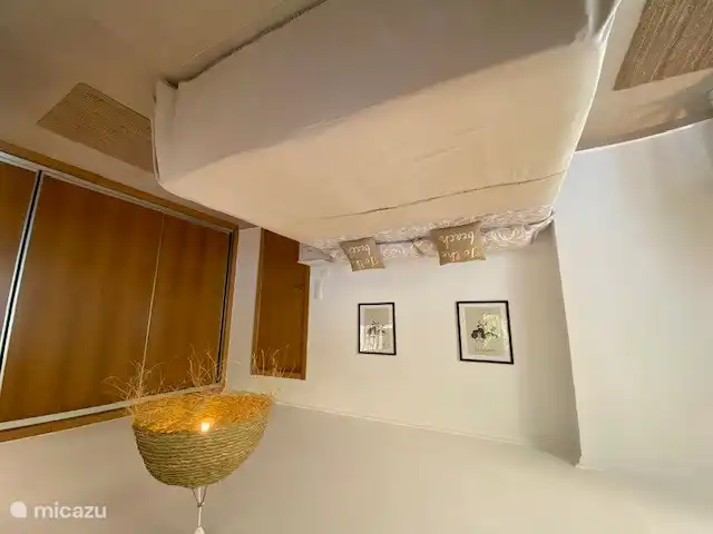 Bedroom king size bed ground floor