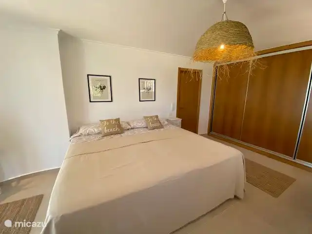 Location de Vacances Espagne, Costa Blanca, Benidoleig, villa - Villa Verano Chambre lit king size au rez-de-chaussée