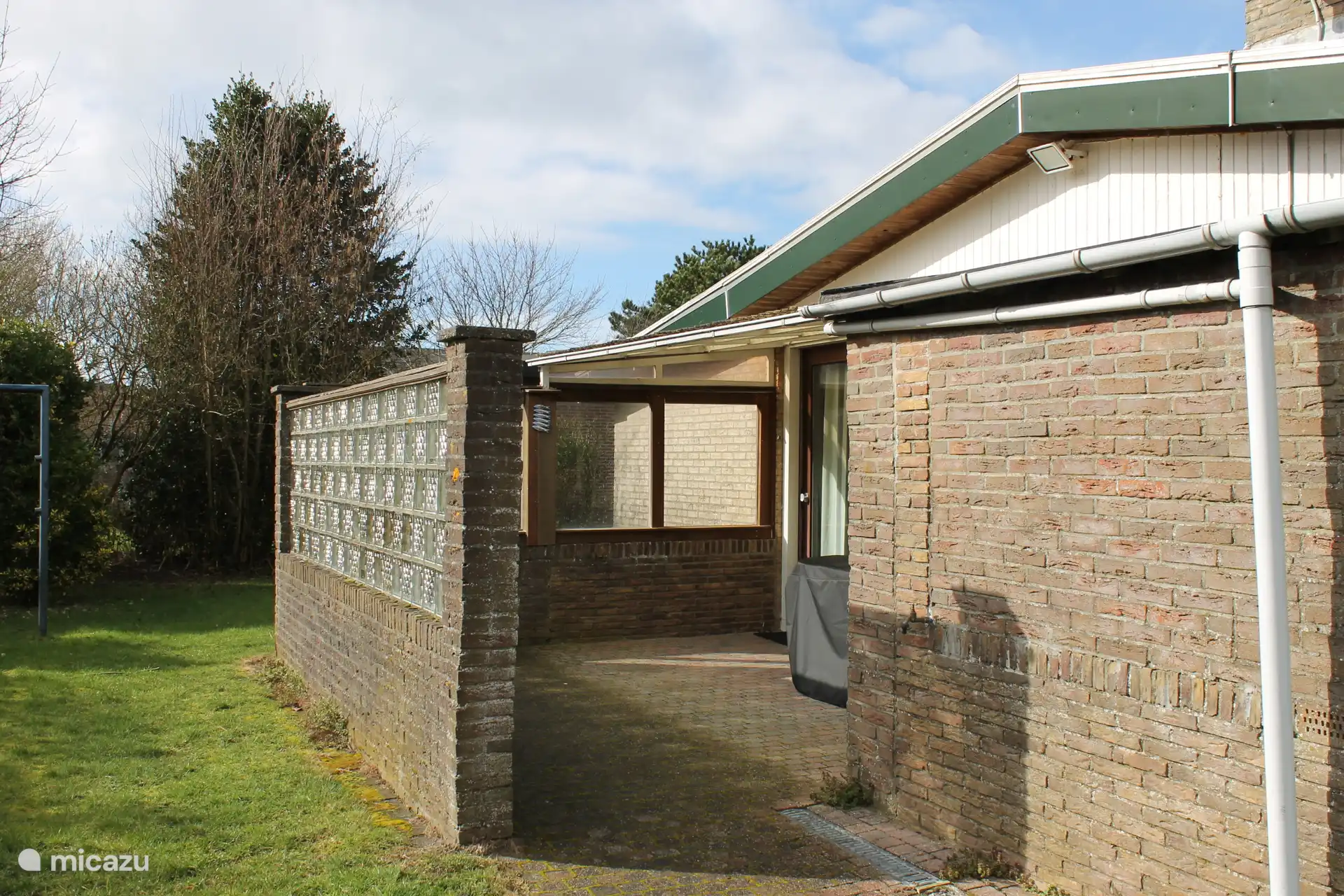 Patio exterior trasero