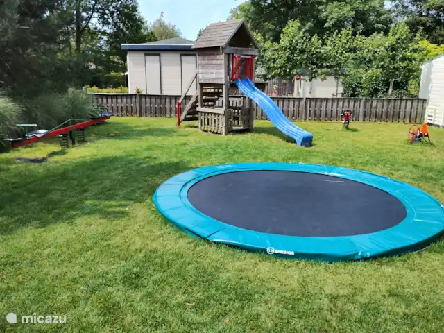 Location de Vacances Pays-Bas, Hollande méridionale, Goedereede, maison de vacances - Palais de Wil Aire de jeux avec trampoline au parc De Goede Ree