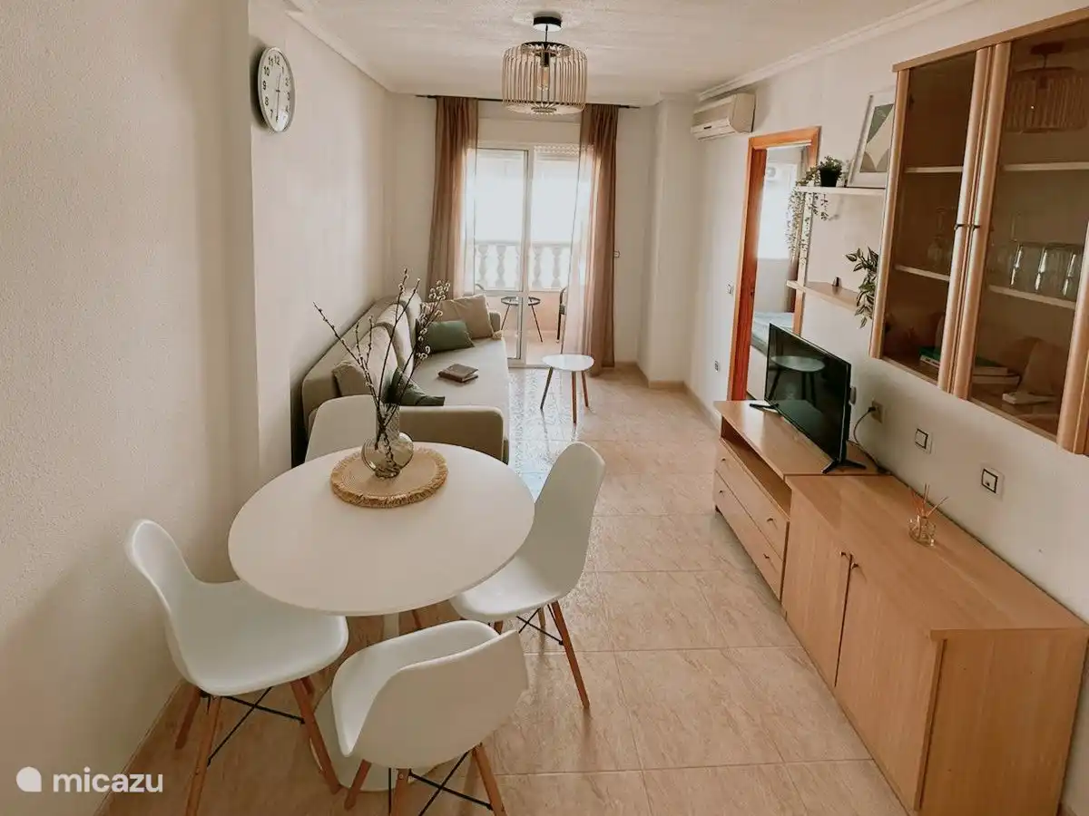 ¡Bienvenidos a Casa de Luz! Totalmente equipado y a poca distancia de todos los servicios,