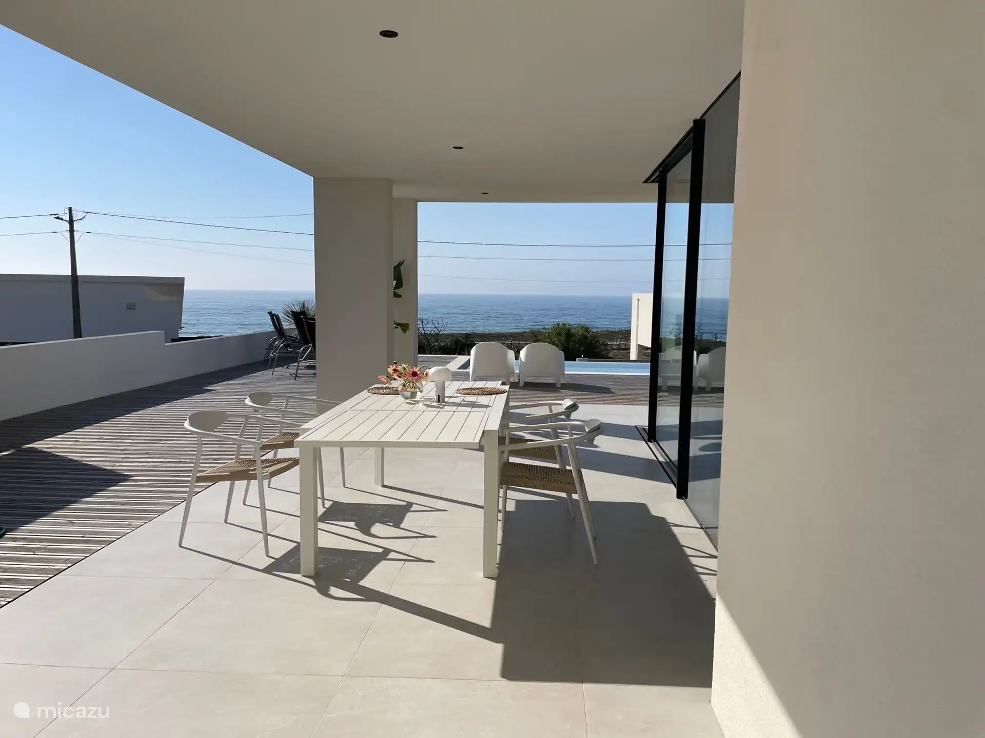 Gartentisch für 10 Personen