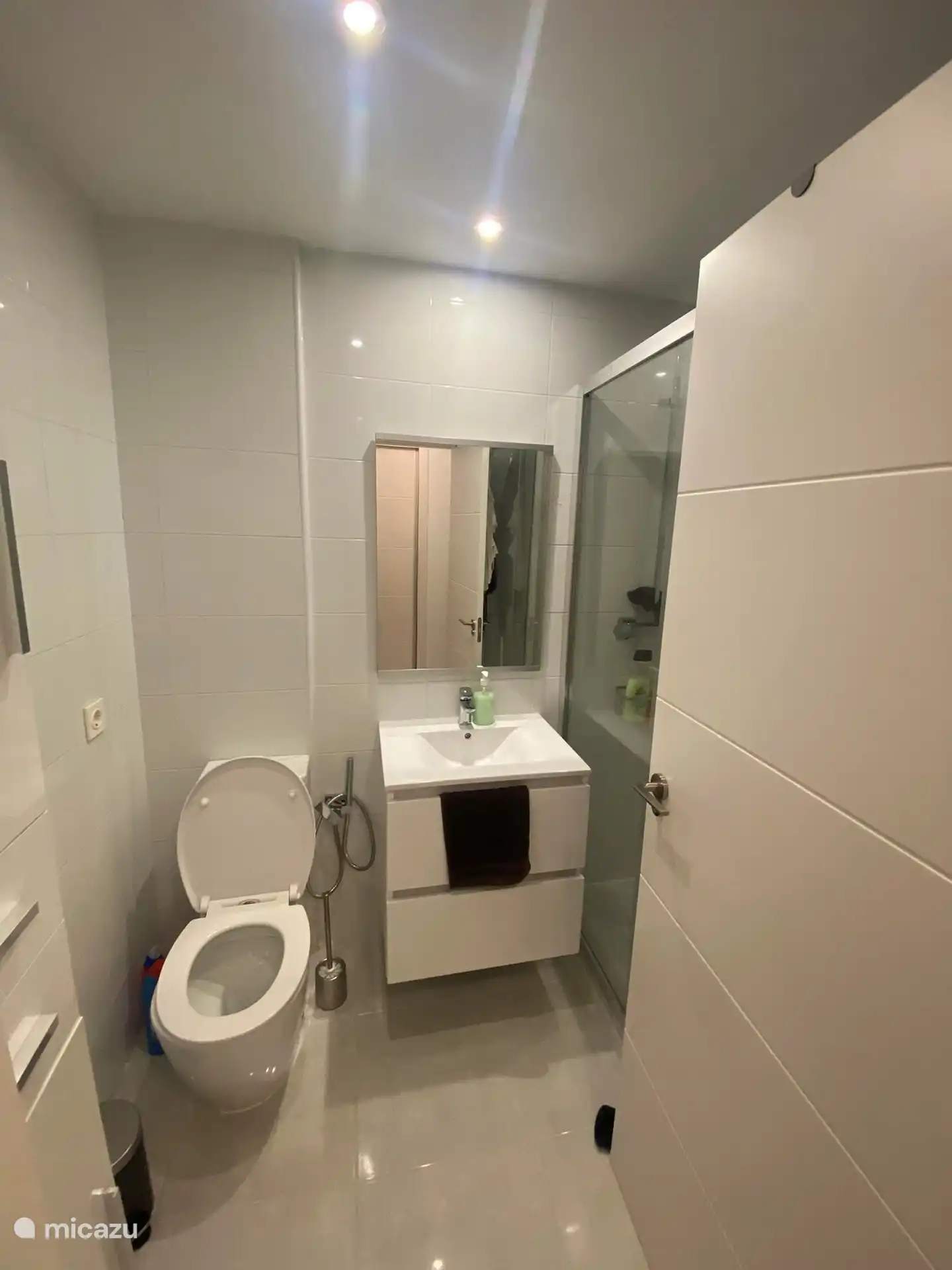 Salle de bain attenante