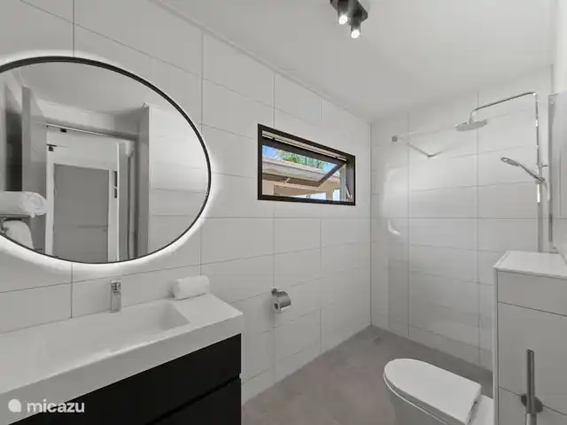 Villa Jazmyn19 @FrontRow Campo de golf en Curazao, Curazao Centro, Blue Bay - villa Baño