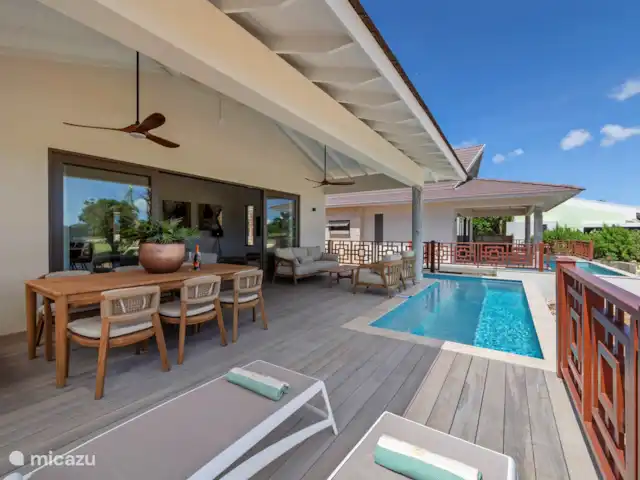 Villa Jazmyn19 @FrontRow Campo de golf en Curazao, Curazao Centro, Blue Bay - villa Terraza