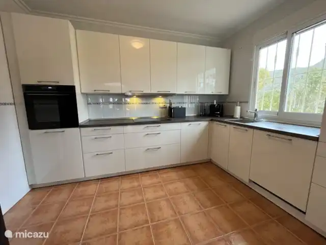 Casa Roca de Leones en España, Costa Blanca, El Campello - villa Cocina