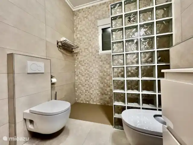 Casa Roca de Leones en España, Costa Blanca, El Campello - villa Baño Ensuit