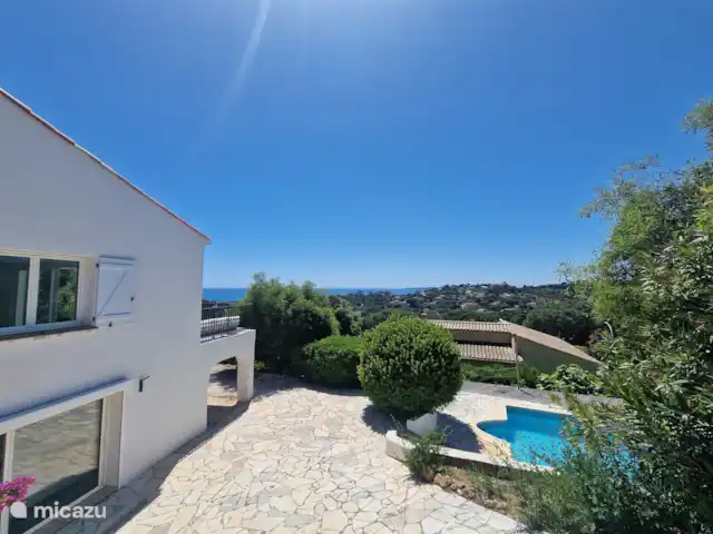 Villa la Luciole met uitzicht op zee huren in Frankrijk, Côte d´Azur, Les Issambres - villa Uitzicht op zee en zwembad