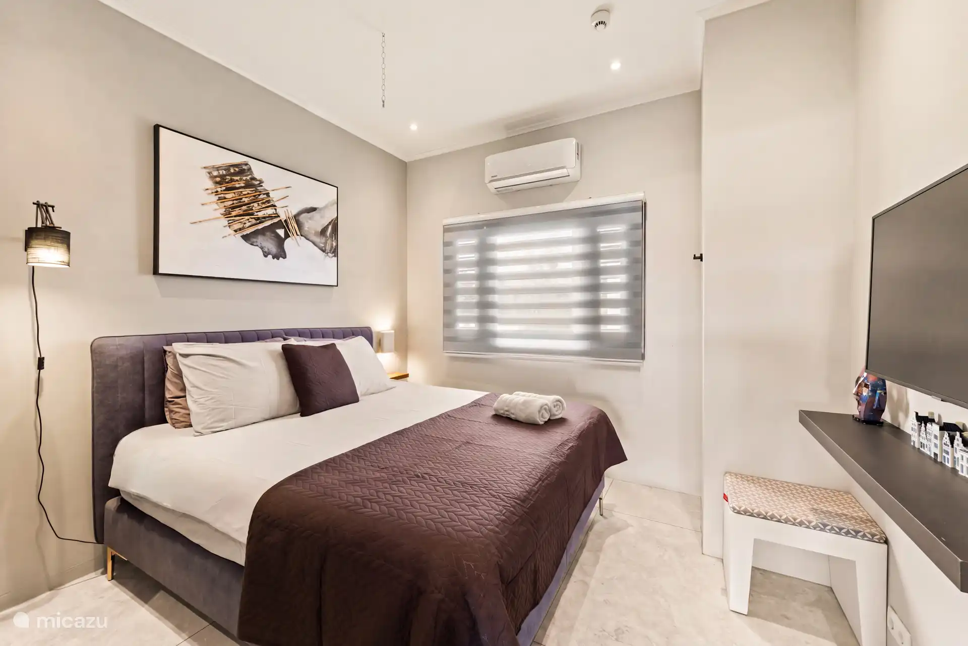 Dormitorio 2
Smart TV con aire acondicionado 