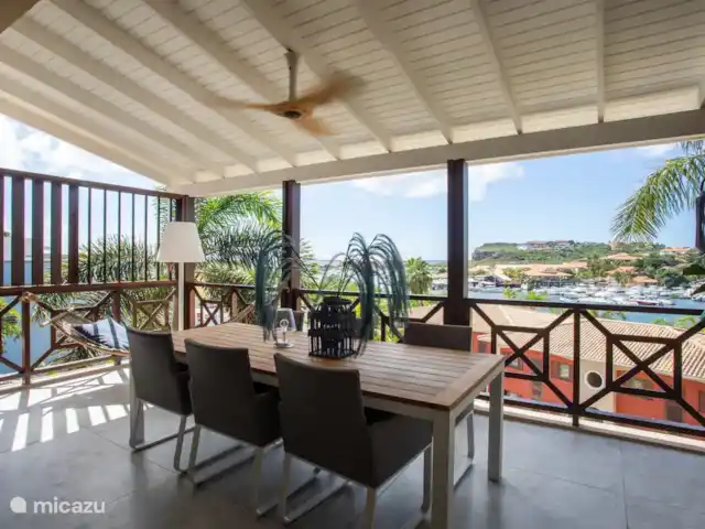 Location de Vacances Curaçao, Banda Ariba (est), Spaanse Water, appartement - Penthouse de luxe Casa Bon Vie Vue imprenable depuis la grande terrasse, brise toujours fraîche.