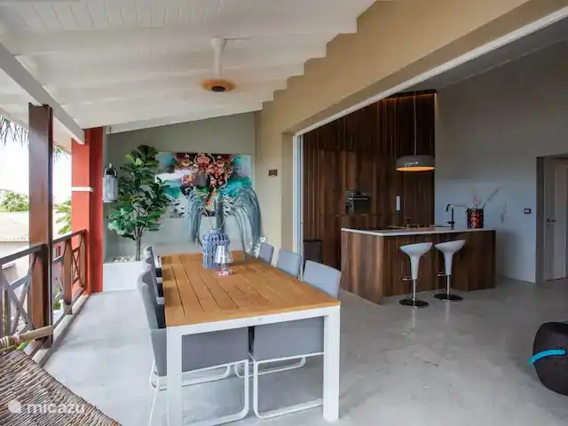 Location de Vacances Curaçao, Banda Ariba (est), Spaanse Water, appartement - Penthouse de luxe Casa Bon Vie Espace détente avec hamac