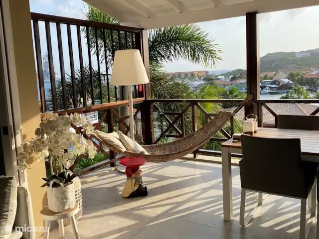 Location de Vacances Curaçao, Banda Ariba (est), Spaanse Water, appartement - Penthouse de luxe Casa Bon Vie Coucher de soleil sur la terrasse.